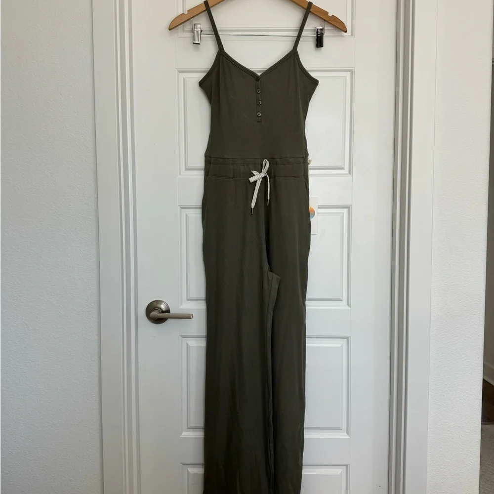 Vuori Pose Jumpsuit Wide Leg Henley Dark Metal Green Size XS - Picture 3 of 6